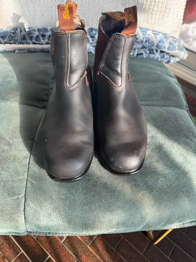 Blundstone Boots vintage, View more