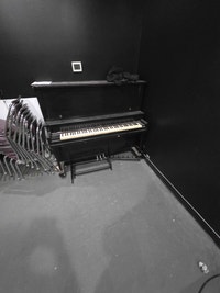 Free Piano