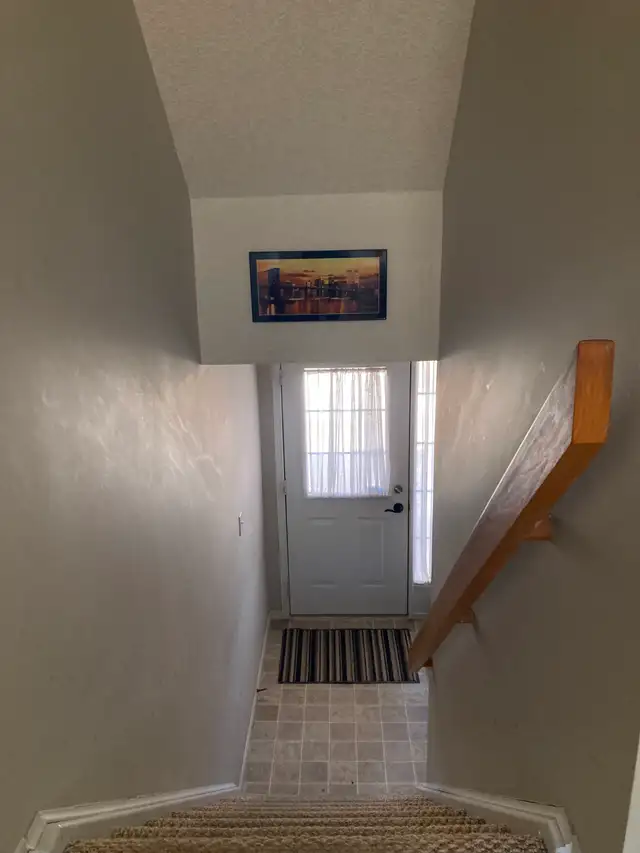 All inclusive _ Respectful Student / Young Professional in Room Rentals & Roommates in Cambridge - Image 10