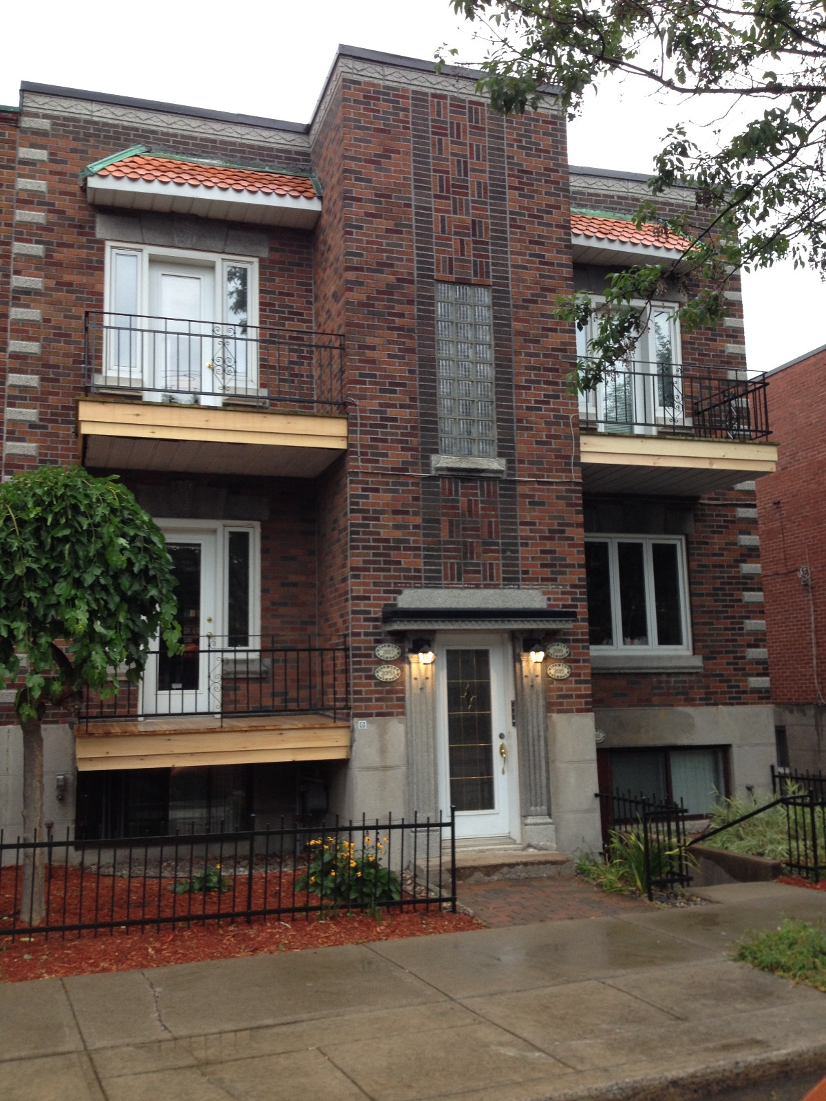 4 1/2 Rosemont La Petite Patrie — photo 1