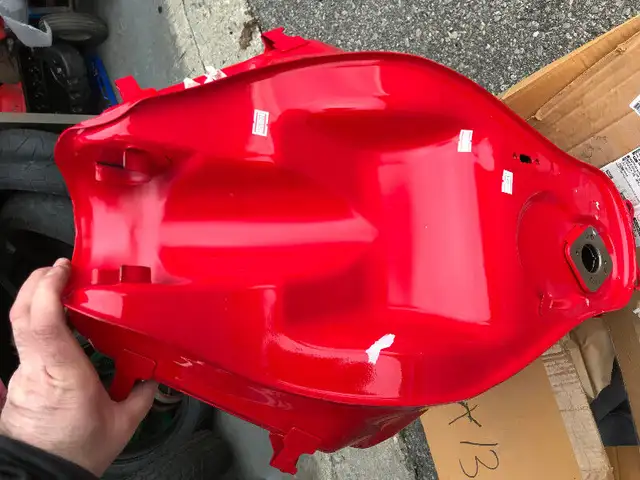 NEW Kawasaki Fuel Tank EX 250 Ninja R 08-12 oem 510865475151 in Other in Barrie - Image 6