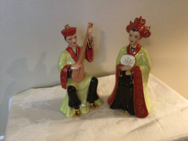 Asian Pair Figurines in Arts & Collectibles in Edmonton - Image 2