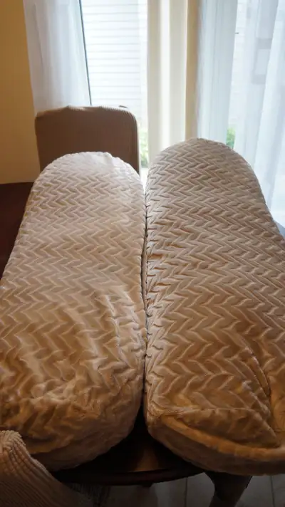 BODY PILLOWS, View more