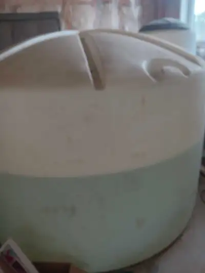 Fresh water tank and pump for sale, View more
