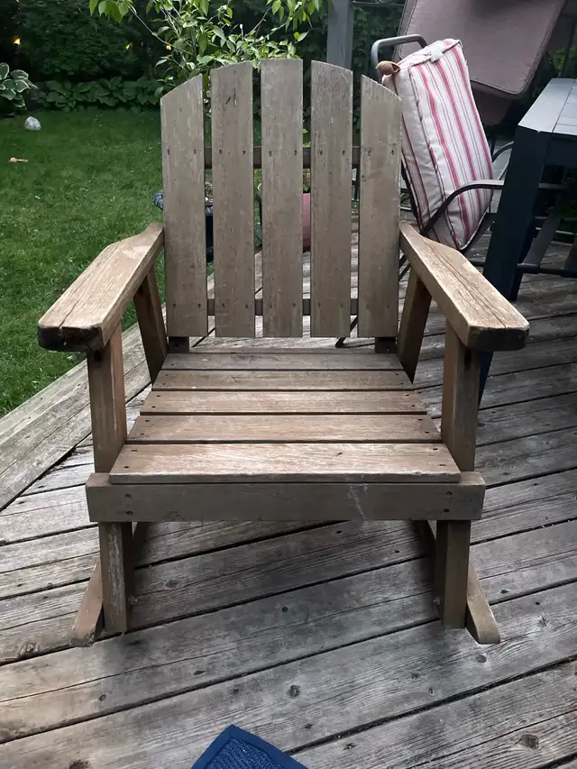 cedar rocking chairs in Patio & Garden Furniture in City of Toronto - Image 2