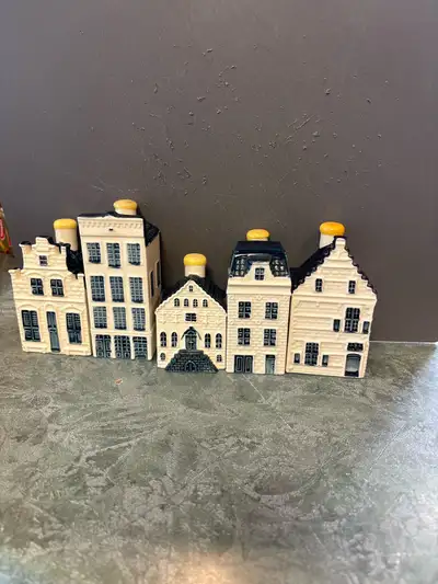 KLM DELFT HOUSES, View more