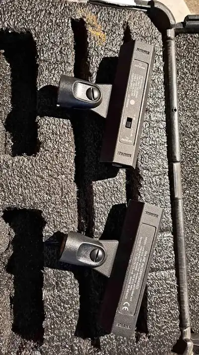 Amplificateur d antenne Shure, View more