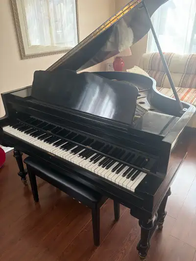 grand piano , View more