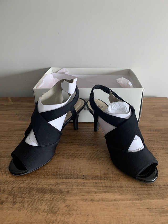 Women’s Black Dressy Heels $40 in Women's - Shoes in Barrie