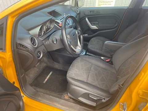 2013 Ford Fiesta for sale in Cars & Trucks in Ottawa - Image 3