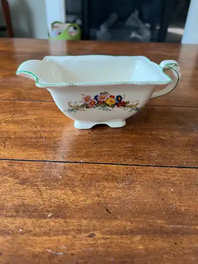 Vintage Johnson Brothers Pareek gravy boat, View more