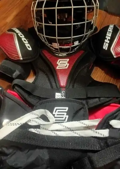 Sherwood CODE Premium Hockey Protective Kit, Youth, Black/Red,, View more