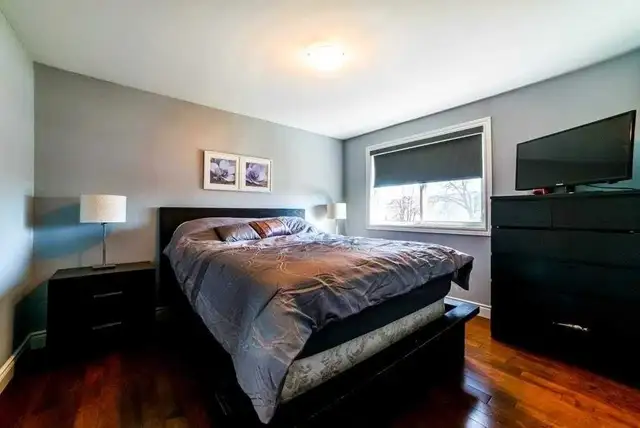 Room for rent for Girls in Etobicko 628647593998101215