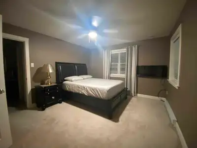 Fixed Rate No Increase - Bedroom For Rent