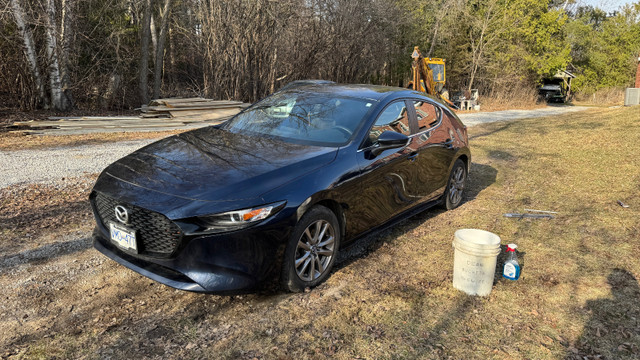 2021 Mazda 3 6-speed for sale in Cars & Trucks in Markham / York Region