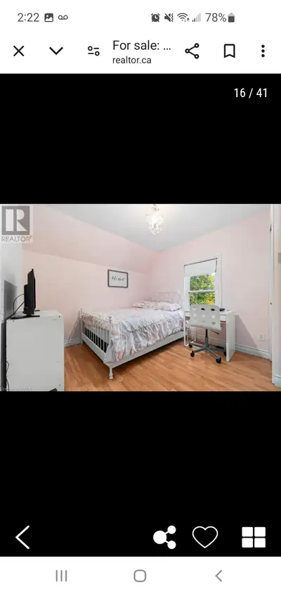Room For Rent