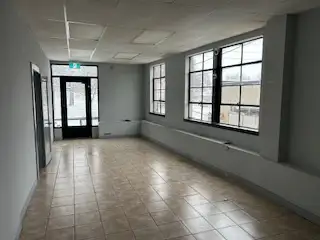 Office/Studio/Hair/Nails/Groomer Space for Lease