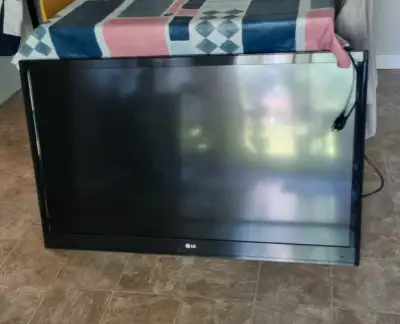 LG 47"  TV, View more