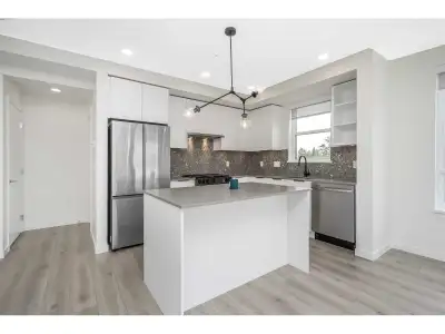 Brand New 2 Bed 2 Bath for rent with huge balcony