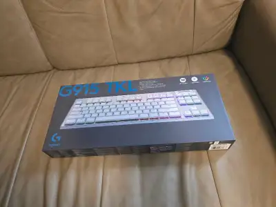 Logitech G915 TKL wireless mechanical RGB keyboard white/silver, View more