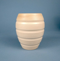 Keith Murray Vase Wedgewood 1930s