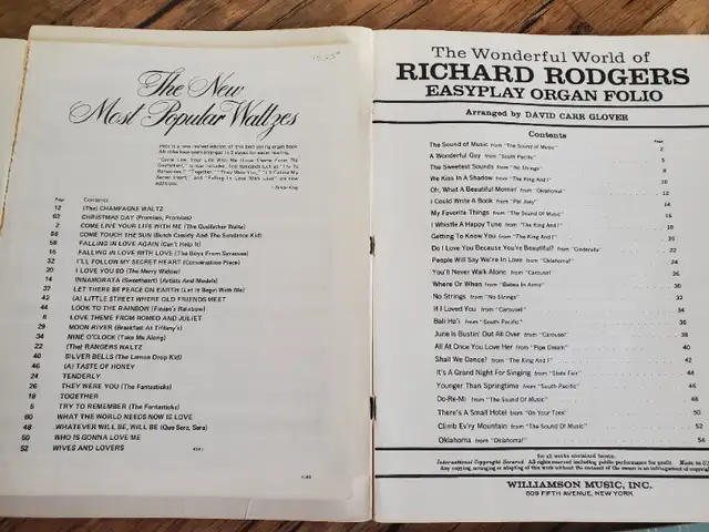 Vintage Organ Music Lot in Pianos & Keyboards in Grande Prairie - Image 4