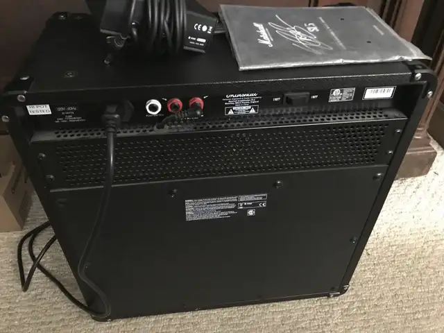 Marshall SL-5 Slash in Amps & Pedals in Brantford - Image 3