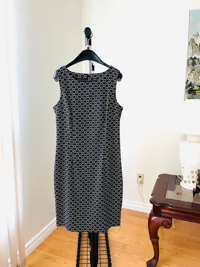 New Women’s Sleeveless Dress, View more
