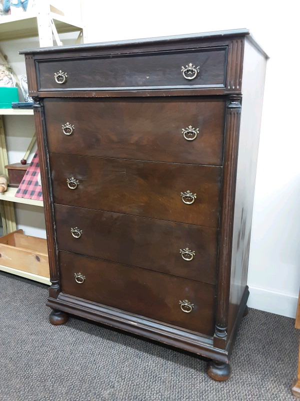 Antique Tall Boy Dresser  in Dressers & Wardrobes in Guelph - Image 2