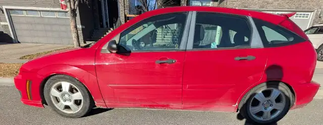 Ford focus 2007598236106715320322