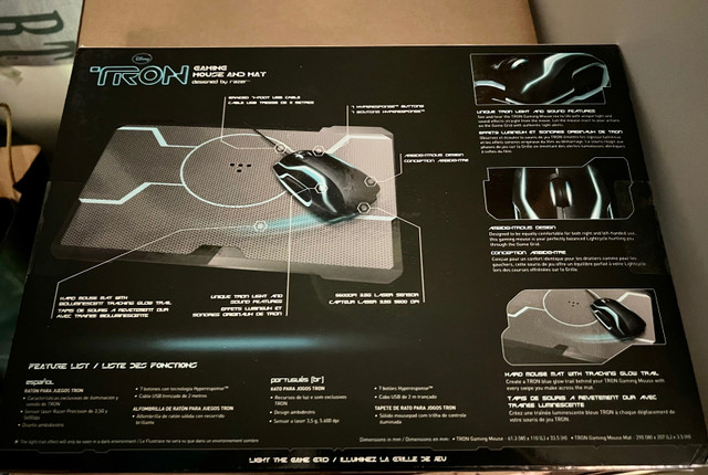 Razor Disney tron legacy gaming mouse and mat in Mice, Keyboards & Webcams in City of Toronto - Image 2