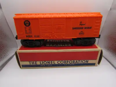 TRAIN LIONEL  BOX CAR NO 6024, View more