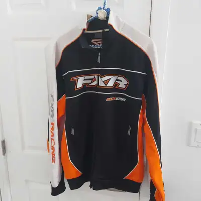 Mens Large spring jacket. Zipper is good. Downsizing $25.00 firm