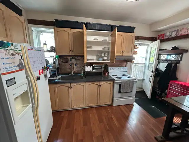$650/mo room Kensington / Cannon - Professionals / Students62864385106178122