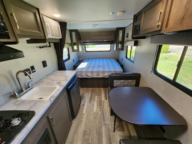2021 Jayco Jay Flight SLX 195rb in Travel Trailers & Campers in Pembroke - Image 3