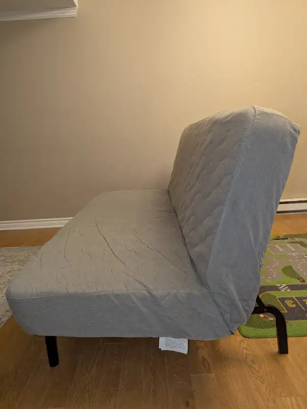 Canapé-lit IKEA in Couches & Futons in Longueuil / South Shore - Image 3