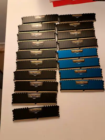 CORSAIR VENGEANCE® LPX 16GB (2 x 8GB) DDR4 DRAM 3000MHz, View more