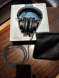 Audio technica ATH-M30x headphones