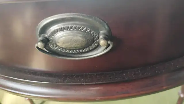 Bombay Mahogany Console Table in Other Tables in Mississauga / Peel Region - Image 9