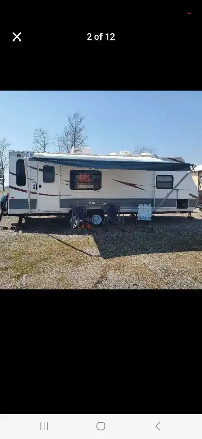 24 foot Gulfstream in beautiful like new condition,always stored inside every winter.Absolutely no l...