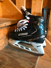 Bauer Vapor x3.5 size 3D hockey skates