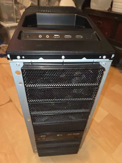 Inexpensive Gaming Tower - Minecraft - Roblox, View more