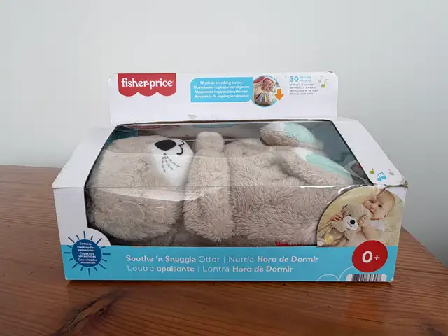 Fisher-Price Soothe 'n Snuggle Otter