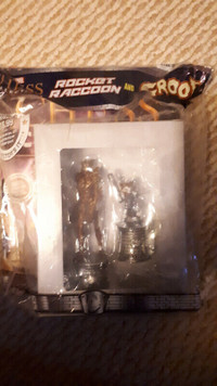 Marvel Comic Chess double pack Rocket Raccoon  & Groot