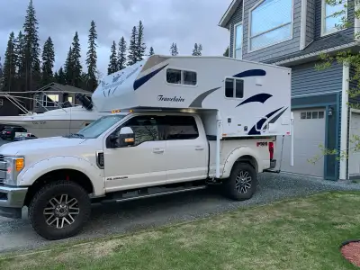 2022 Travelaire 80WS Truck Camper — $26,500 Lightweight • Hard-Sided • Wet Bath • Queen Bed • Sleeps...