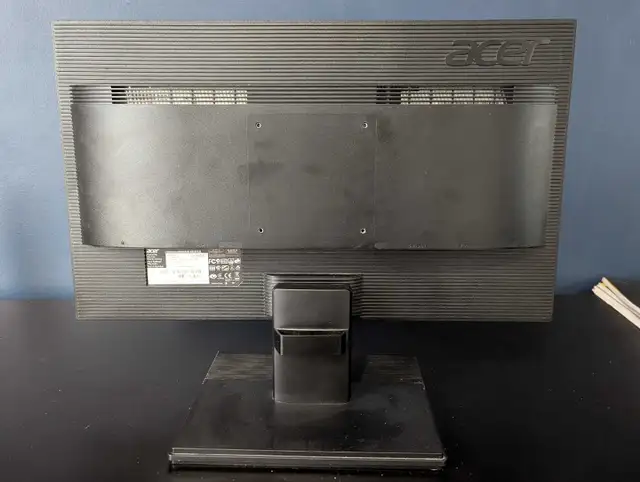 Gaming Pc - monitor, keyboard, mouse in Desktop Computers in Kitchener / Waterloo - Image 8