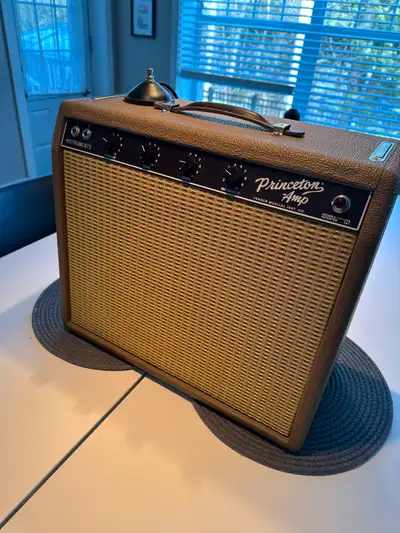 Fender Chris Stapleton Brownface Princeton, View more