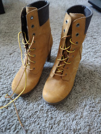 Ladies Timberland boots