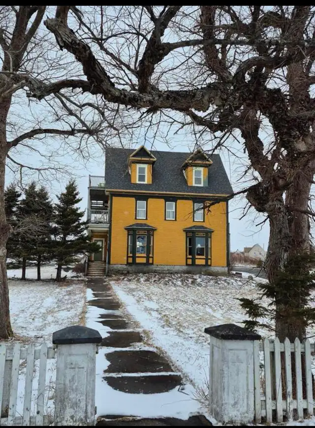 Full large house for rent in Long Term Rentals in Cape Breton - Image 2