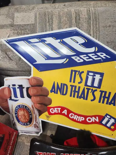 Panneau Miller Lite (métal ), View more